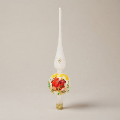 <transcy>White candle tree top</transcy>