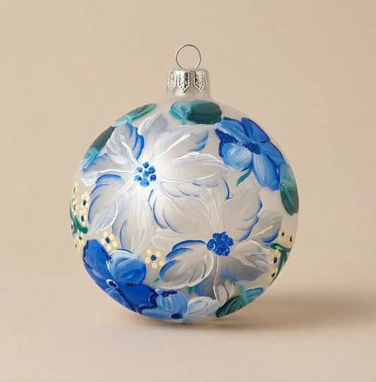 Silver Poinsettia ball