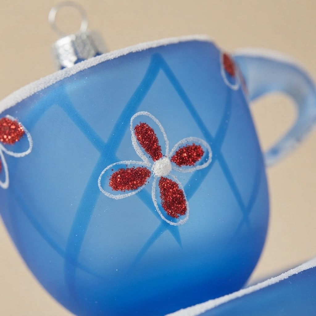 Tazzina da caffè, decorazione di Natale dipinta a mano: dettaglio della decorazione