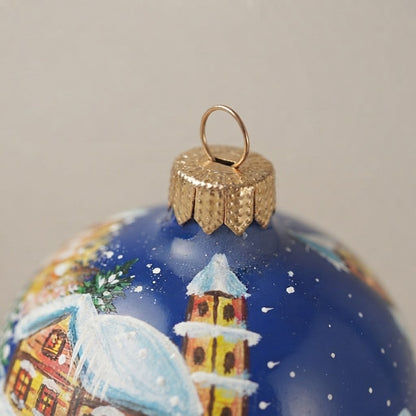 Lato e retro della palla di Natale in vetro soffiato