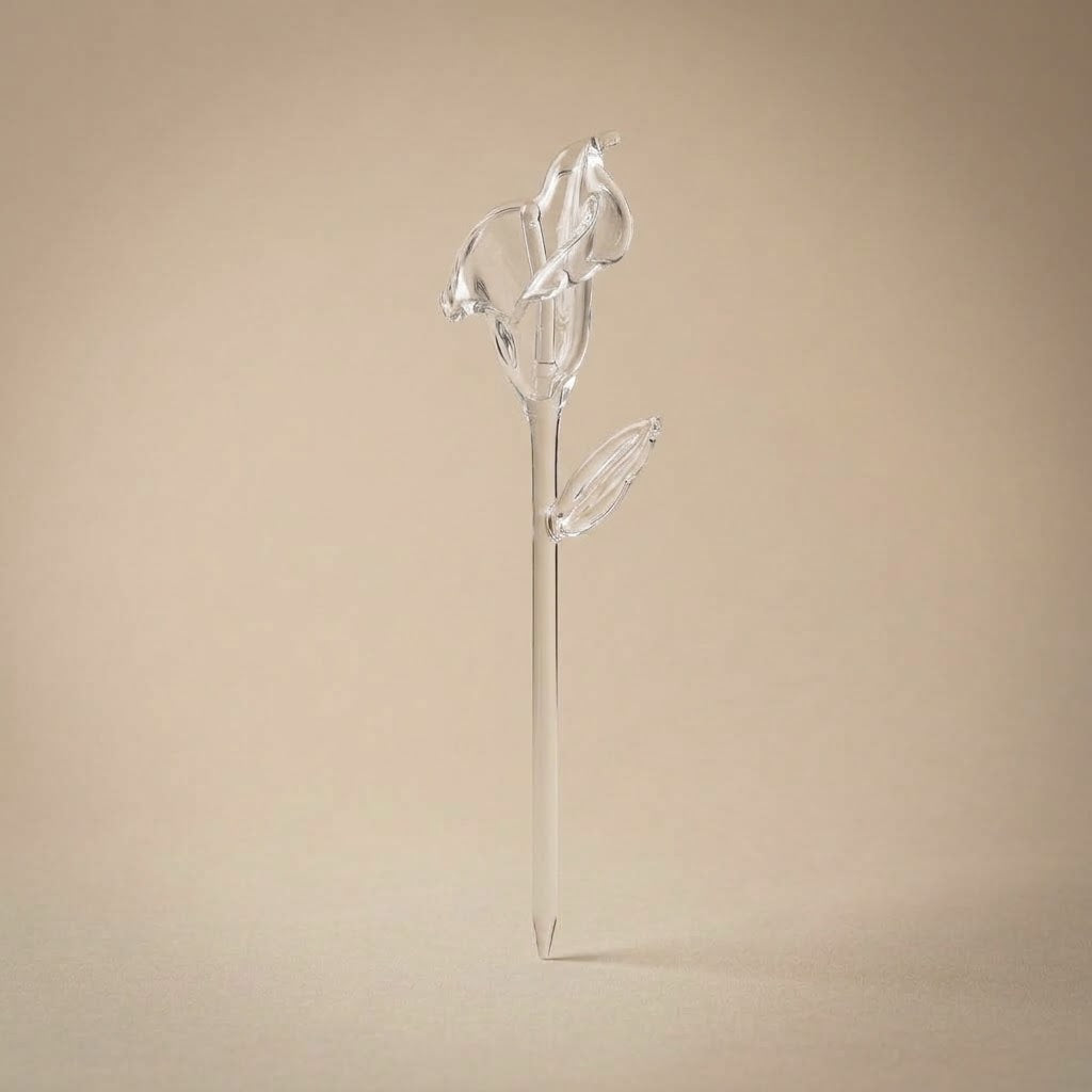 Clear glass calla lily, three-quarter view