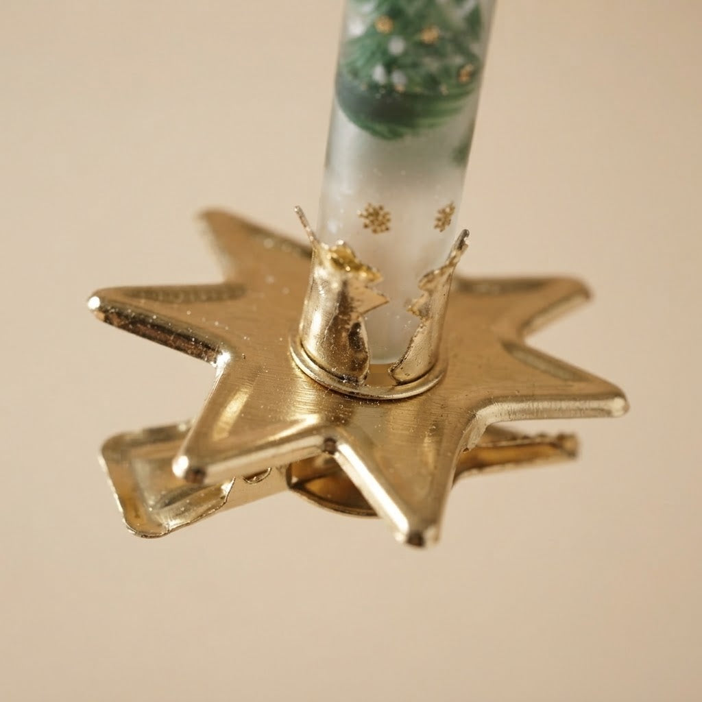 Clip-on candle ornament with little Christmas trees – decoration detail