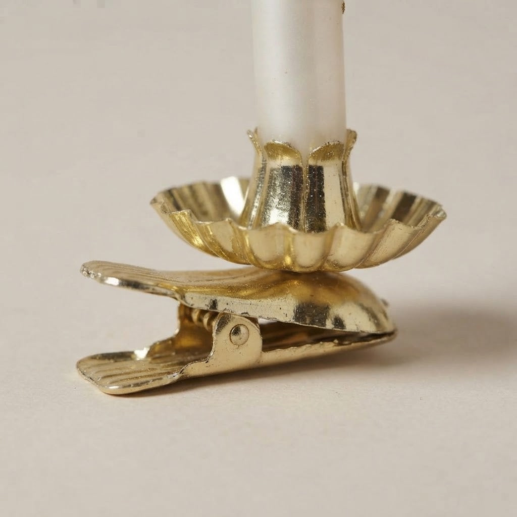 Close-up of the gold-tone clip with fluted drip tray