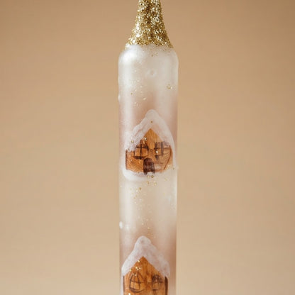 Clip-on candle ornament with snowy houses – decoration detail