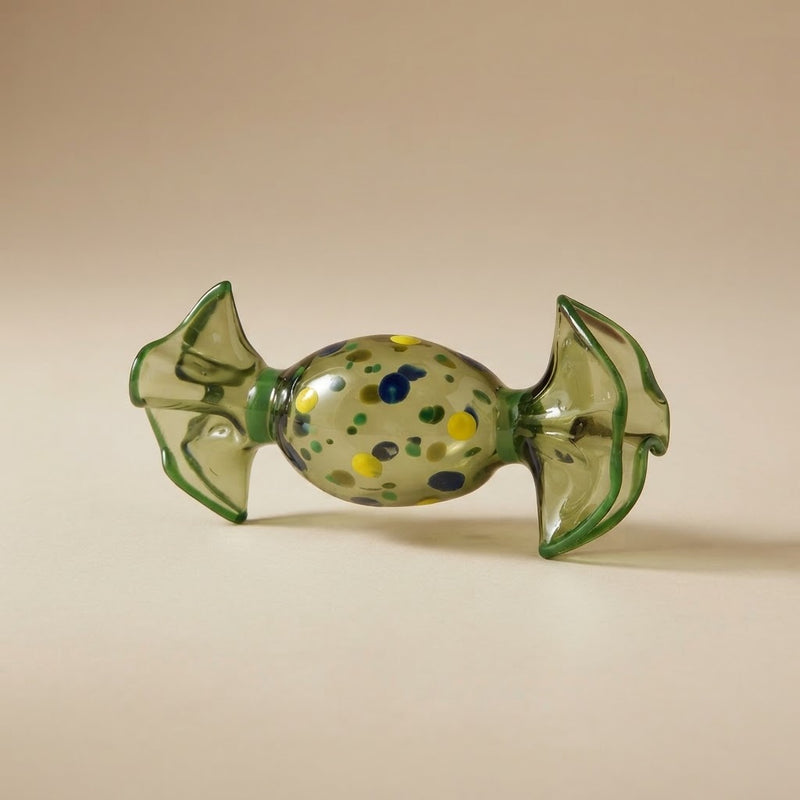 Caramella in vetro verde con pois gialli, blu e verdi