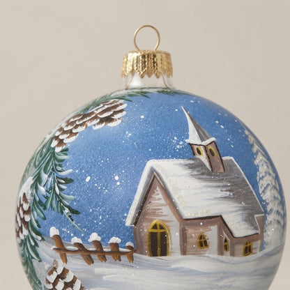 Dettaglio del decoro: palla di Natale chiesetta innevata, Ø 12 cm