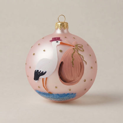 Palla di Natale Ø 10 cm rosa con cicogna e fagottino dipinti a mano