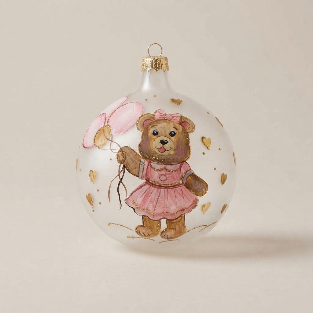 Palla di Natale Ø 12 cm bianca con orsetta e palloncini rosa dipinti a mano