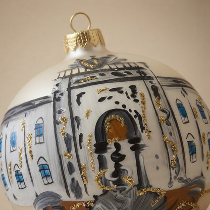 Christmas ornament with the Trevi Fountain on white, 4 in (10 cm) – decoration detail