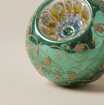 Dettaglio ravvicinato: palla di Natale verde e oro a riflettore, Ø 10 cm · Unica collection