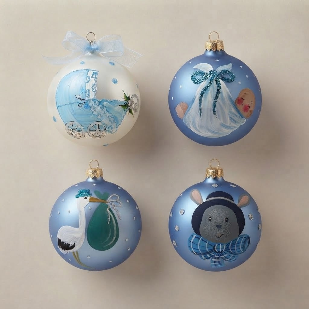 Set da 4 palle di Natale primo Natale del bimbo: carrozzina Baby's First Christmas, neonato in fasce, cicogna e coniglietto